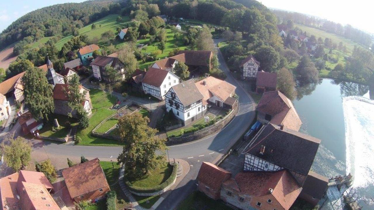 Ferienappartments Kirchhof Sallmannshausen Exterior photo